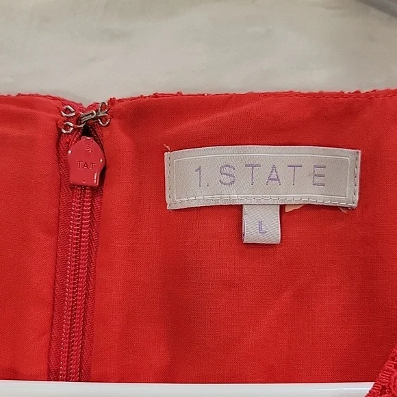 Red Lace Dress - Picture 4 of 7